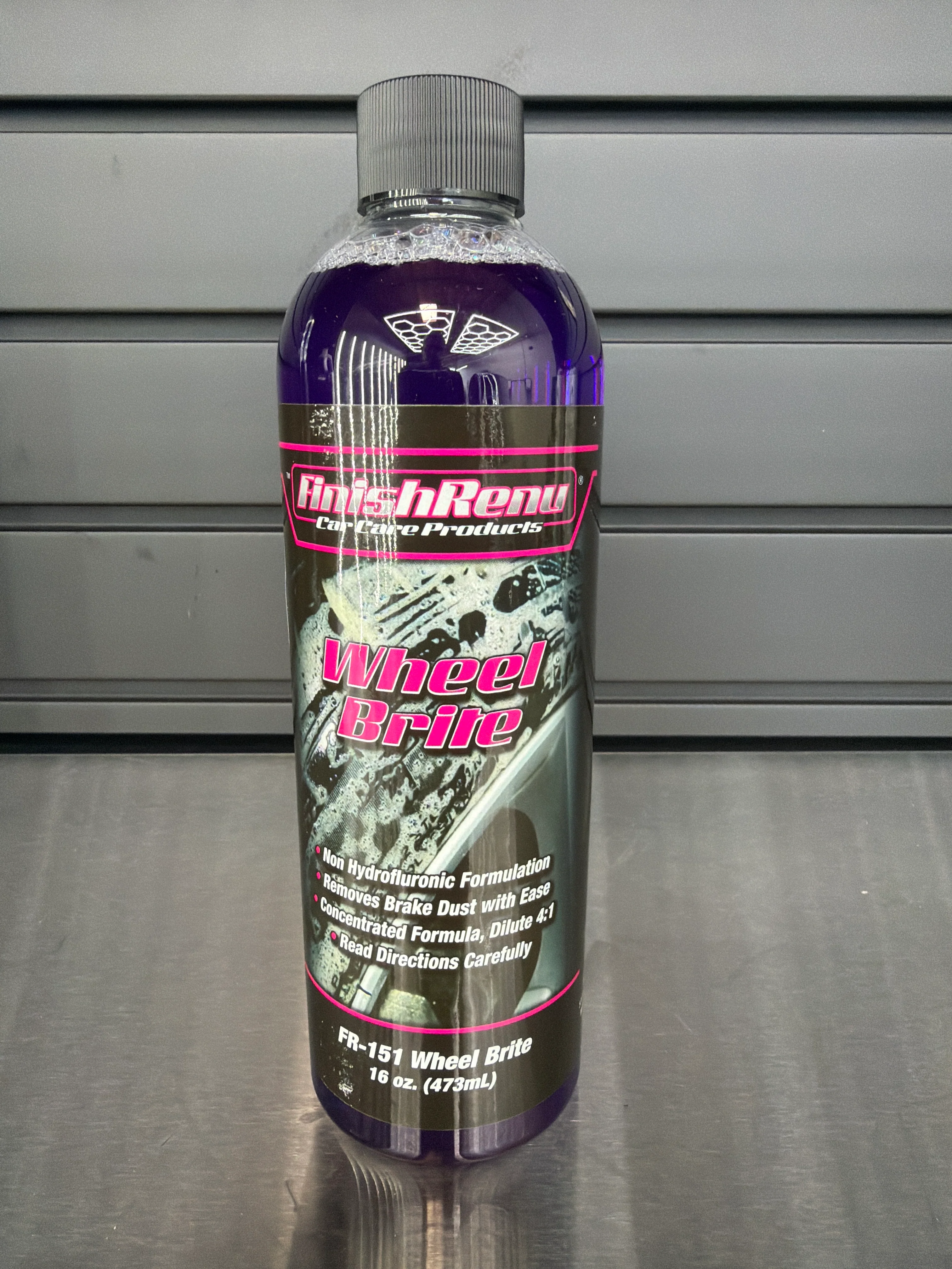 FINISH RENU Wheel Bright - Non Acid Specialty Wheel Cleaner - Image 2